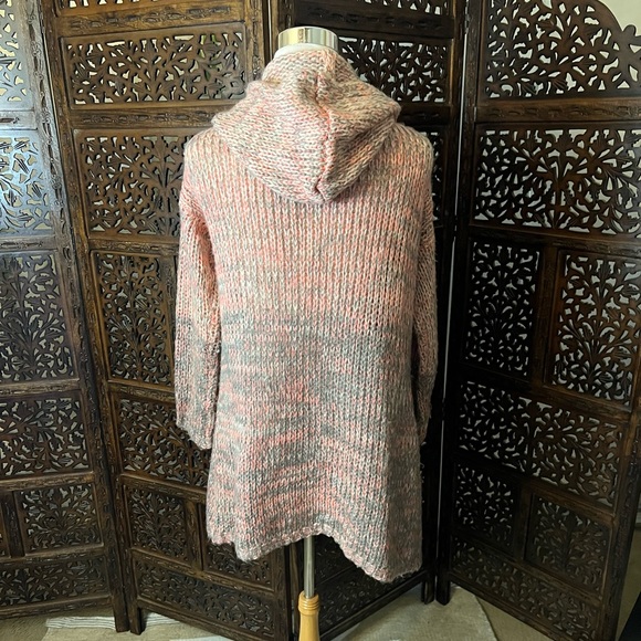 Ombré Hooded Cardigan - Picture 5 of 6